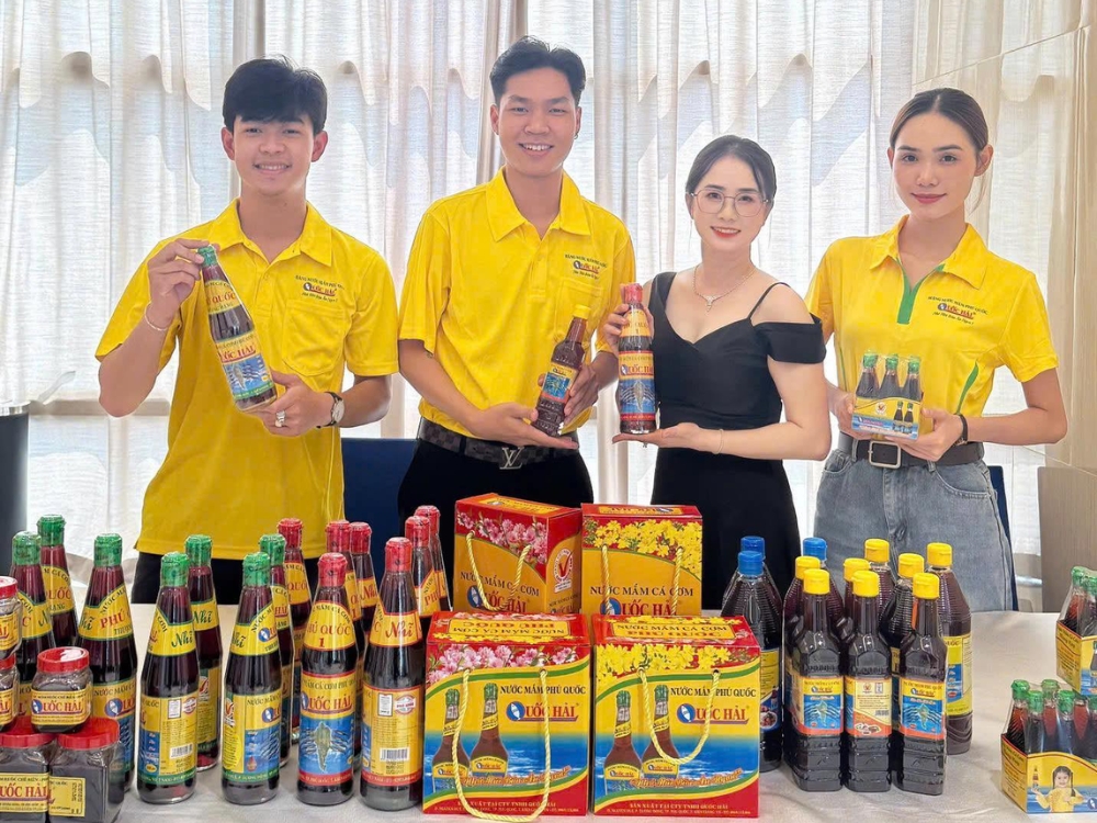 Về chúng tôi