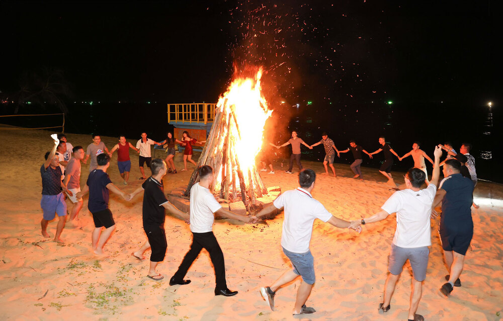 Team building Madam kèo