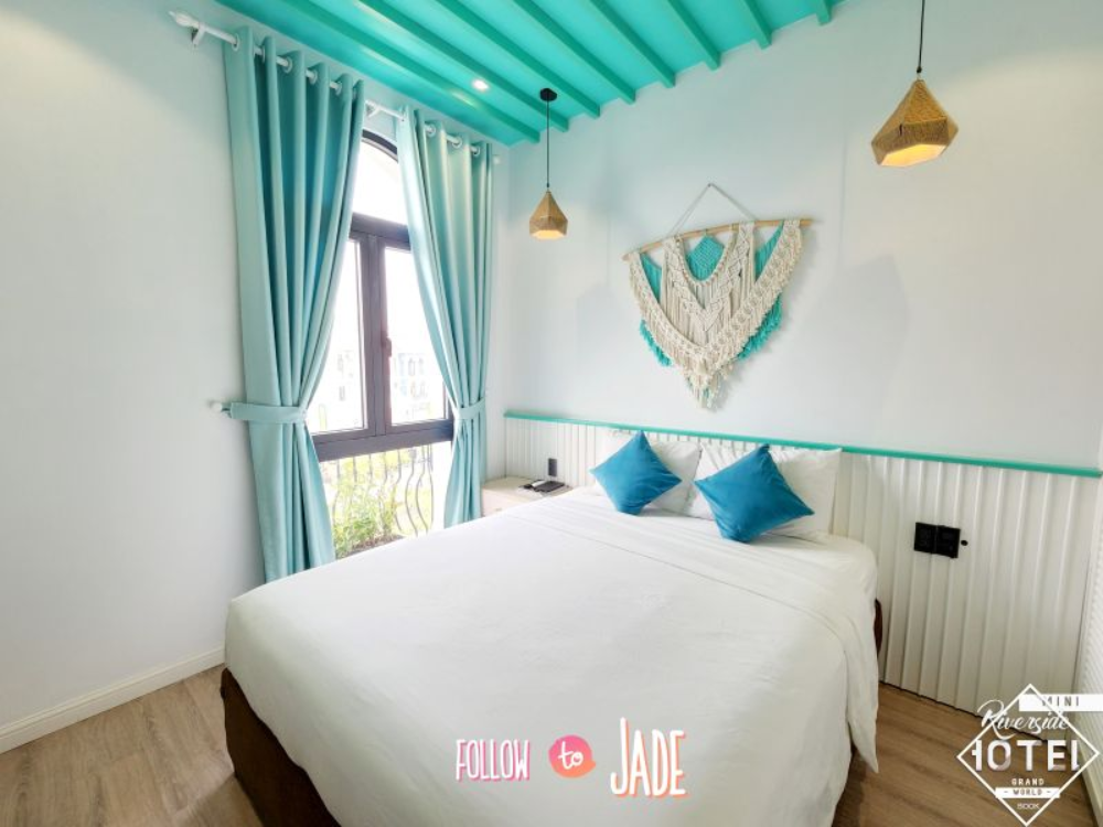 Jade 02 - phòng double cửa sổ