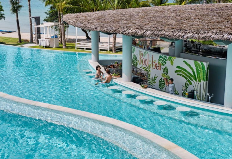 Pool Bar